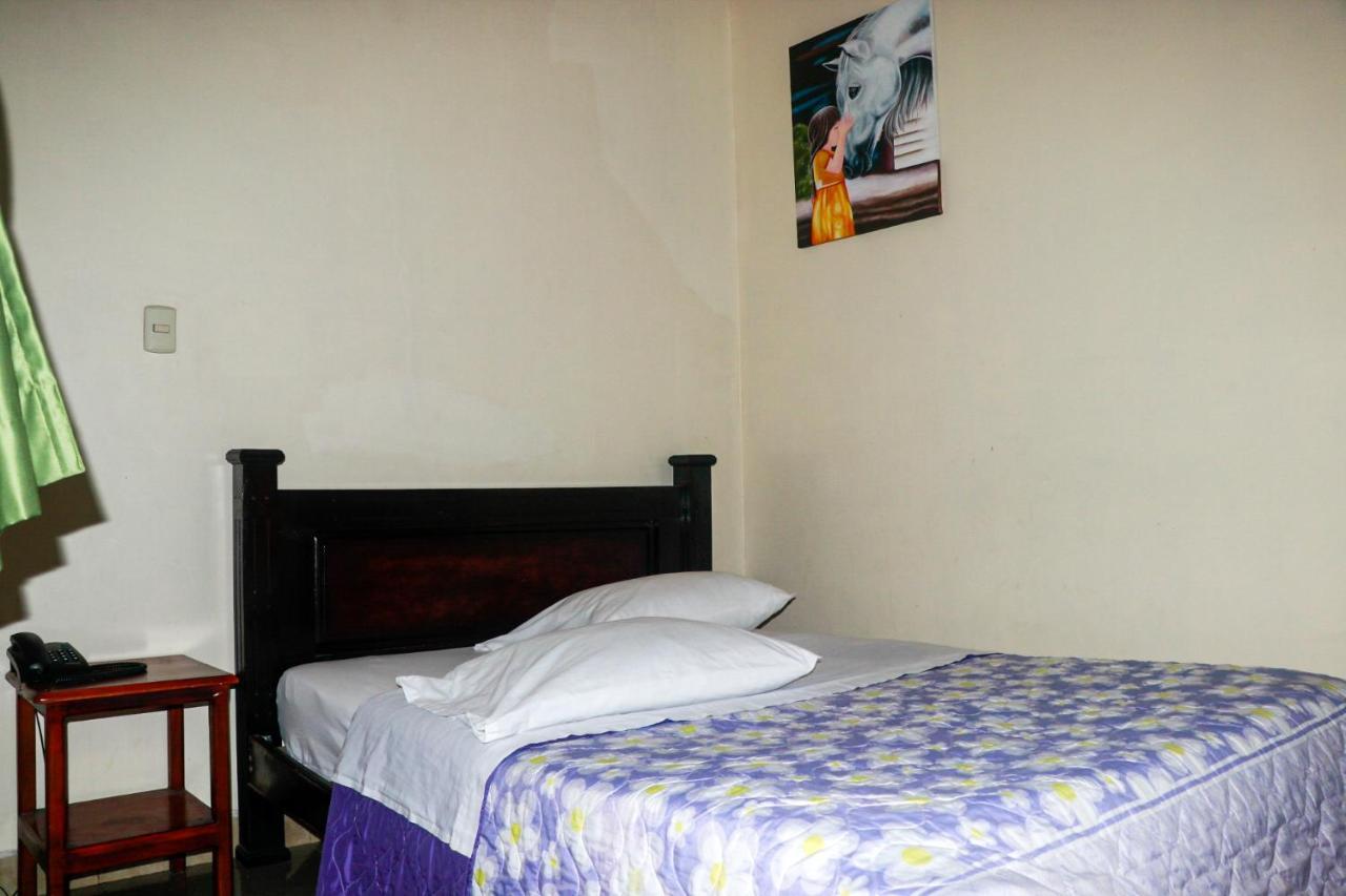 Hotel Real Amazonico Puyo Extérieur photo